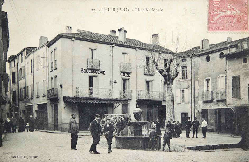 Thuir. Carte postale